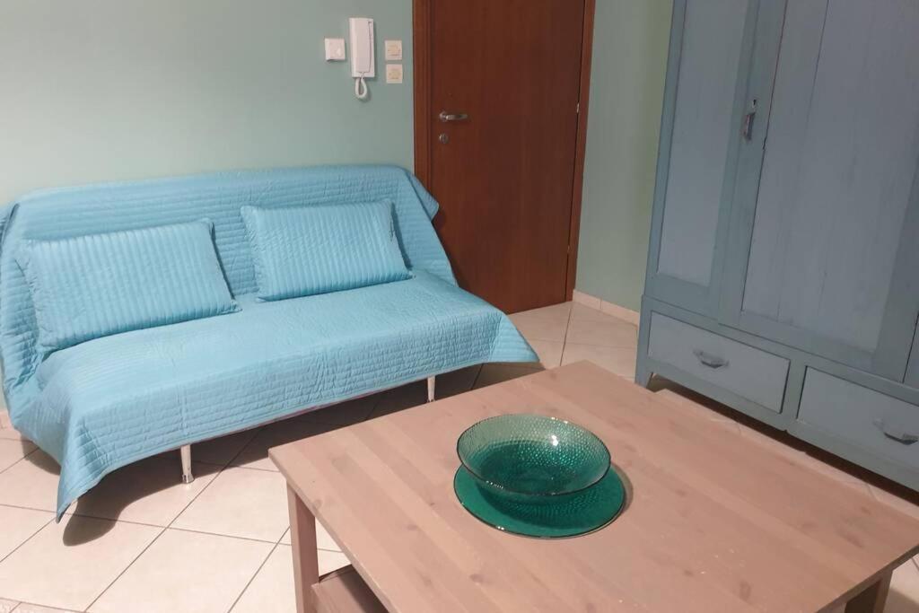 central studio Volos Esterno foto